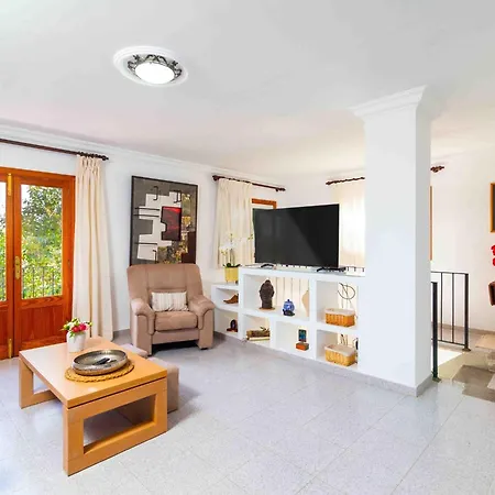 Es Puig Holiday home Buger